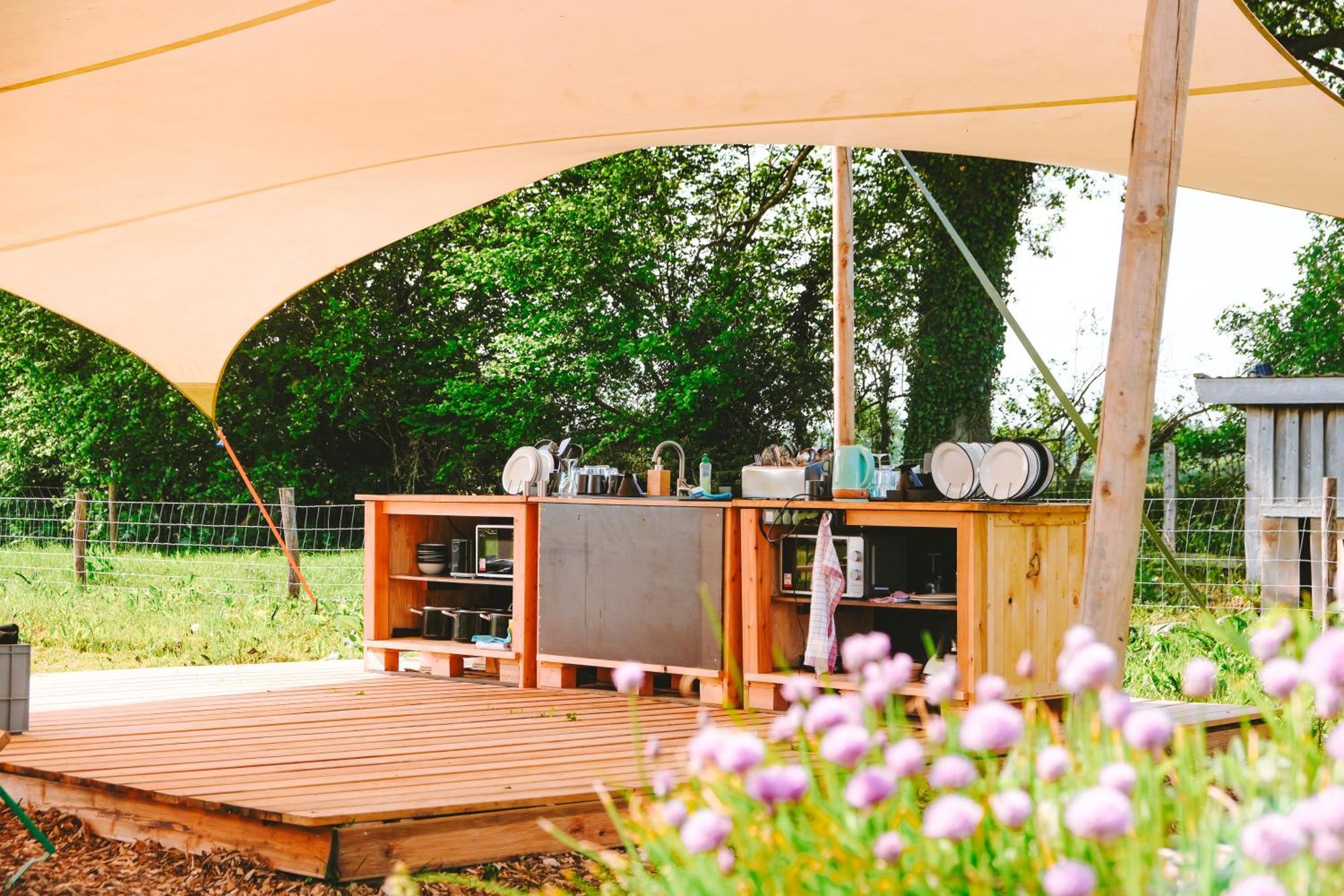 Domo Camp - Nature Glamping Hof Viehbrook Hotel Rendswuhren Exterior photo